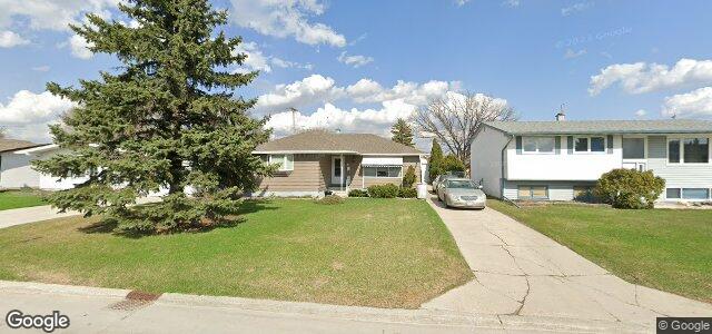 51 Peterboro Bay（加拿大曼尼托巴省温尼伯市）房屋照片