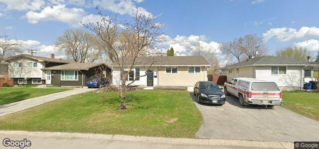 63 Peterboro Bay（加拿大曼尼托巴省温尼伯市）房屋照片