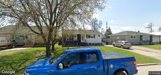 69 Crestwood Crescent（加拿大曼尼托巴省温尼伯市）房屋照片