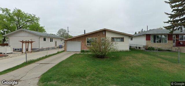 Larawan ng 7 Jogues Road sa Winnipeg, Manitoba