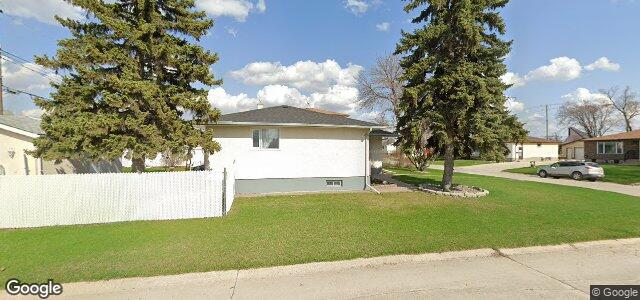 70 Penfold Crescent（加拿大曼尼托巴省温尼伯市）房屋照片