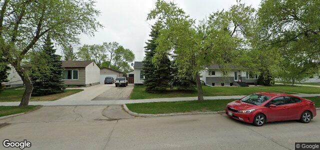 799 Autumnwood Drive（加拿大曼尼托巴省温尼伯市）房屋照片