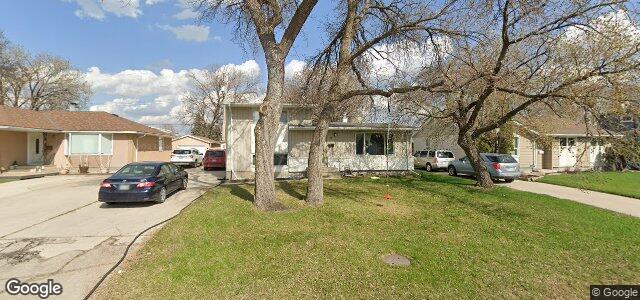 8 Northumbria Bay（加拿大曼尼托巴省温尼伯市）房屋照片