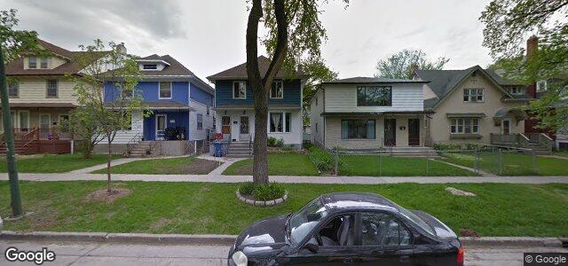 Larawan ng 218 Home Street sa Winnipeg, Manitoba