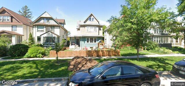 470 Greenwood Place（加拿大曼尼托巴省温尼伯市）房屋照片