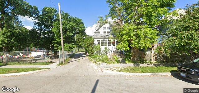 488 Camden Place（加拿大曼尼托巴省温尼伯市）房屋照片