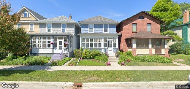 520 Camden Place（加拿大曼尼托巴省温尼伯市）房屋照片