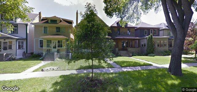 521 Basswood Place（加拿大曼尼托巴省温尼伯市）房屋照片