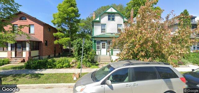 526 Camden Place（加拿大曼尼托巴省温尼伯市）房屋照片