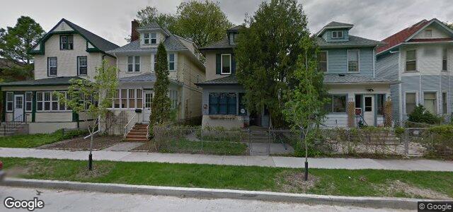 530 Camden Place（加拿大曼尼托巴省温尼伯市）房屋照片