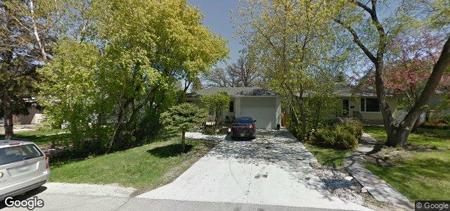 Larawan ng 141 Sunnyside Boulevard sa Winnipeg, Manitoba
