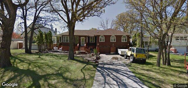 142 Sunnyside Boulevard（加拿大曼尼托巴省温尼伯市）房屋照片