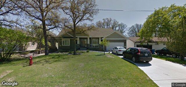 2712 Assiniboine Avenue（加拿大曼尼托巴省温尼伯市）房屋照片