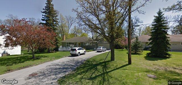 2752 Assiniboine Avenue（加拿大曼尼托巴省温尼伯市）房屋照片