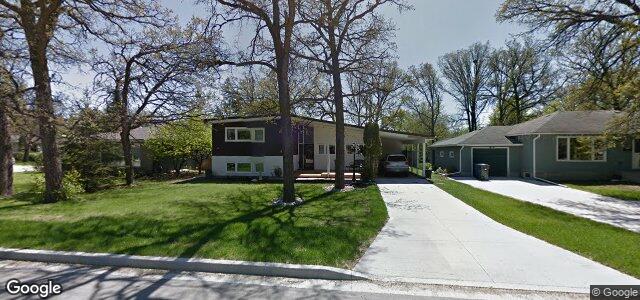 Photo of 4 Armour Crescent in Winnipeg, Manitoba