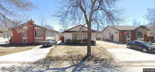 38 Beechtree Crescent（加拿大曼尼托巴省温尼伯市）房屋照片